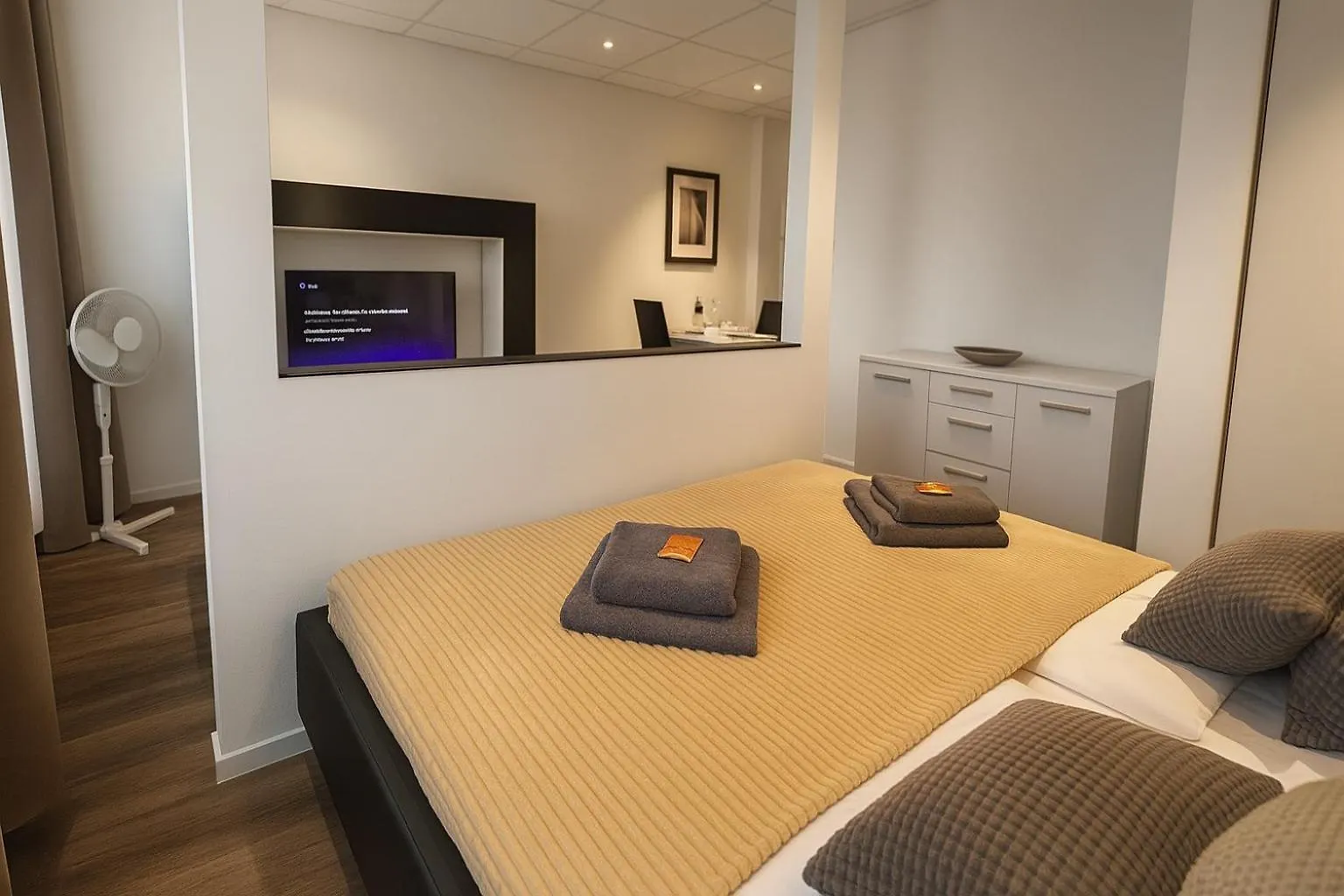 Homely! Design Apartment Airport Frankfurt Messe 美因河畔法兰克福 0*,  德国
