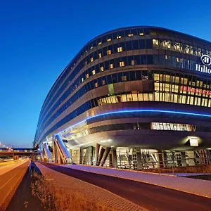 מלון Hilton Frankfurt Airport, פרנקפורט